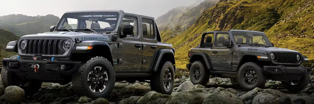 2024 Jeep Wrangler Willys and Rubicon on rocks